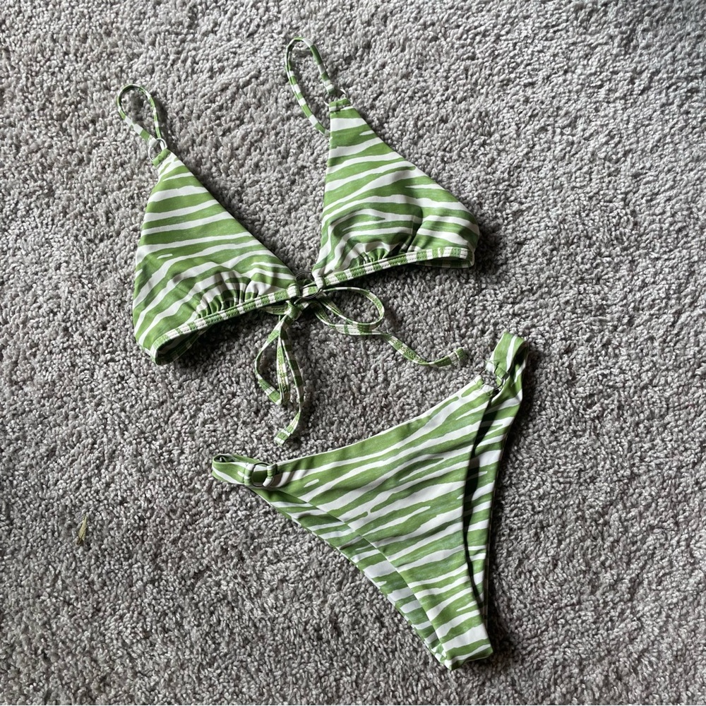 Zebra bikini